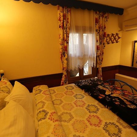 Zeytinli Konak Pension Selçuk Buitenkant foto